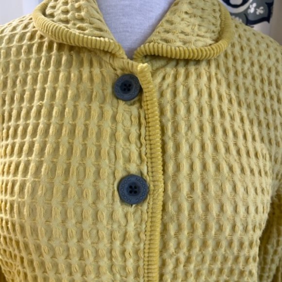 Mododoc Cropped Jacket - Picture 3 of 7